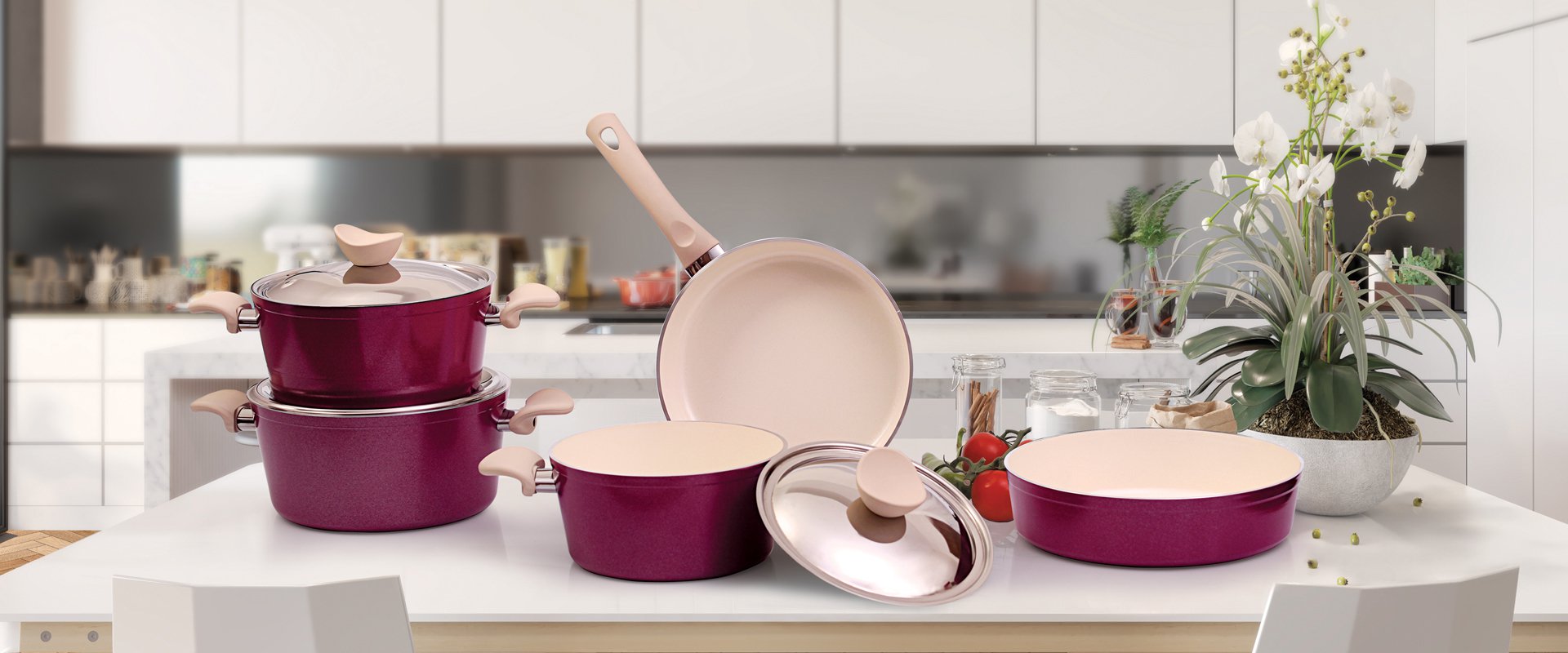 8 PCS ALUMINIUM CERAMIC PRESSED SET