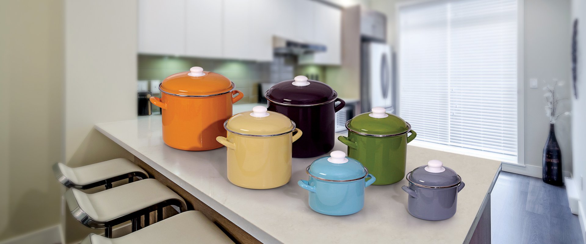 ENAMEL STOCKPOTS
