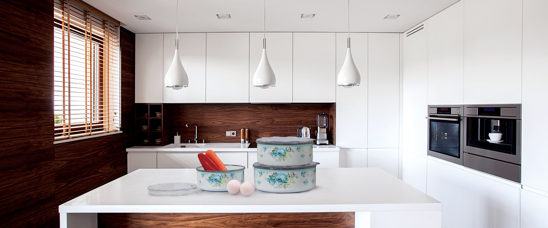 ENAMEL STORAGE BOWLS