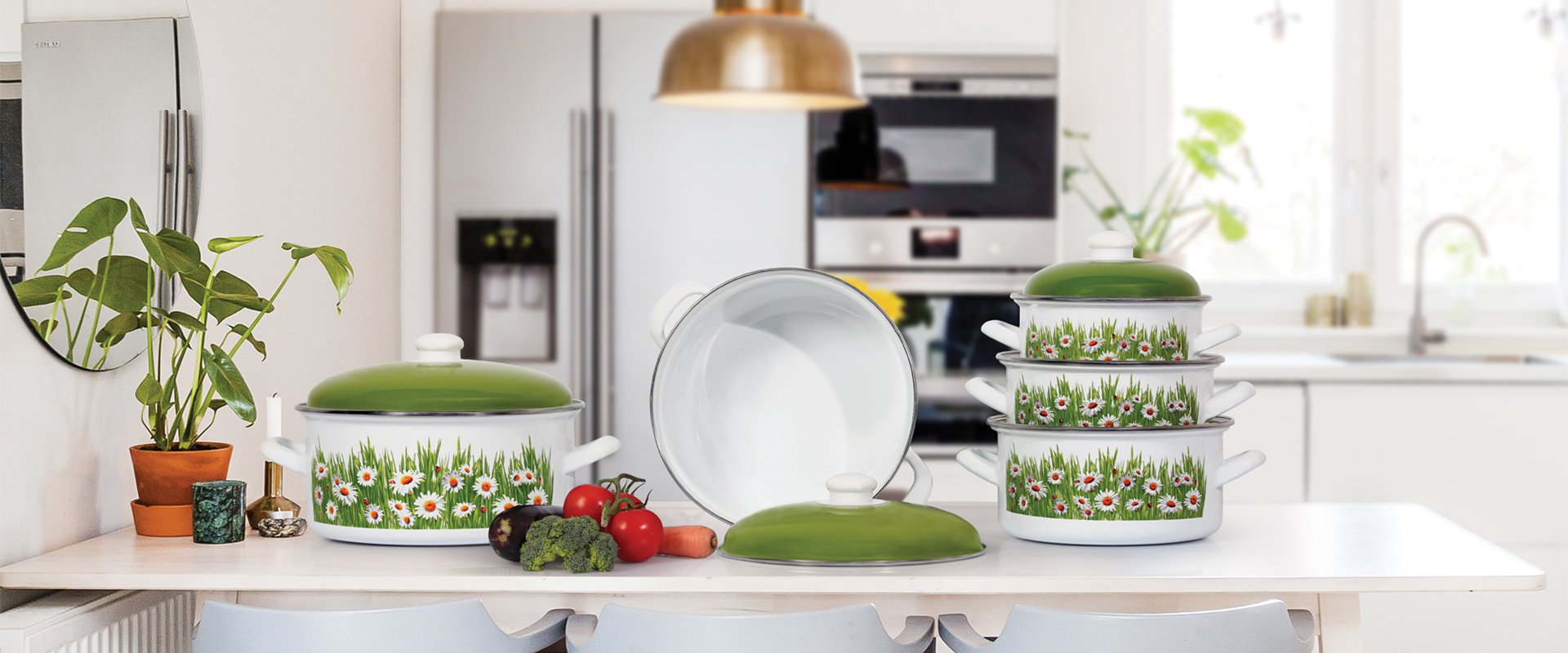 ENAMEL STRAIGHT CASSEROLES